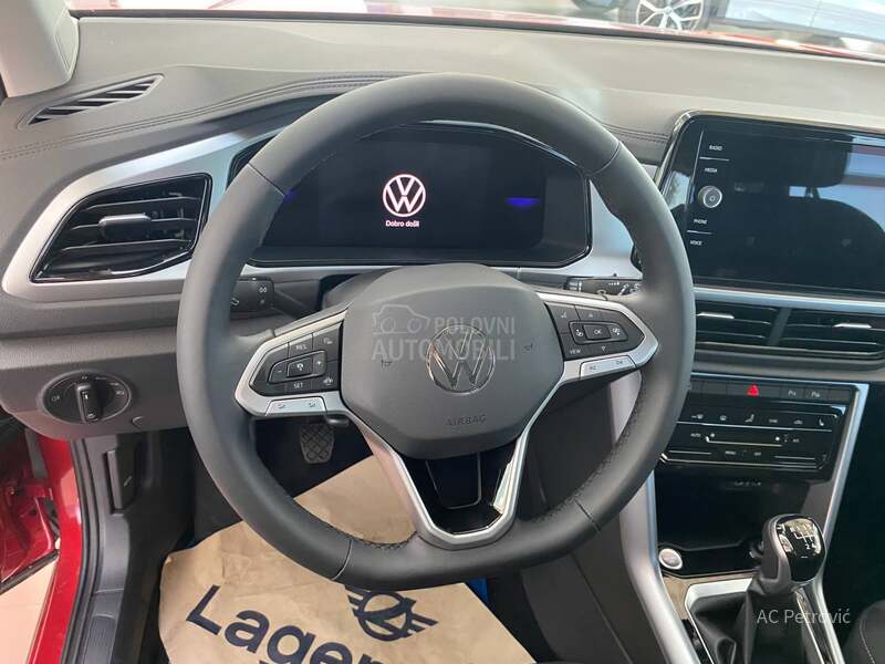 Volkswagen T-Roc LIFE 2.0 TDI
