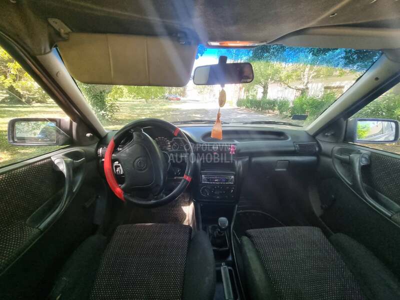Opel Astra F 