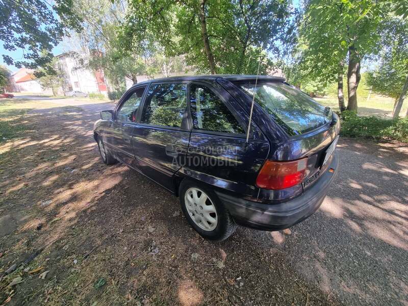 Opel Astra F 