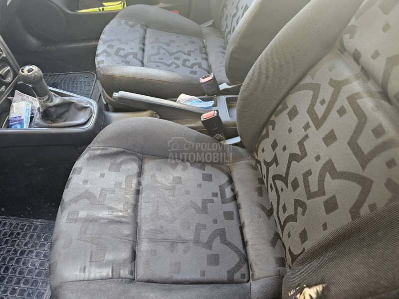 Volkswagen Golf 4 