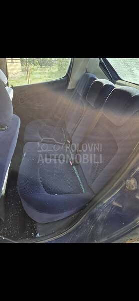 Peugeot 206 -  kompletan auto u delovima