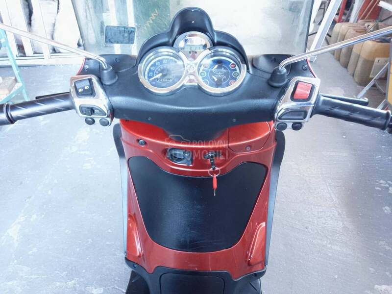 Piaggio Beverli 250