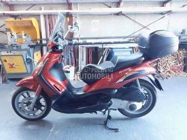 Piaggio Beverli 250