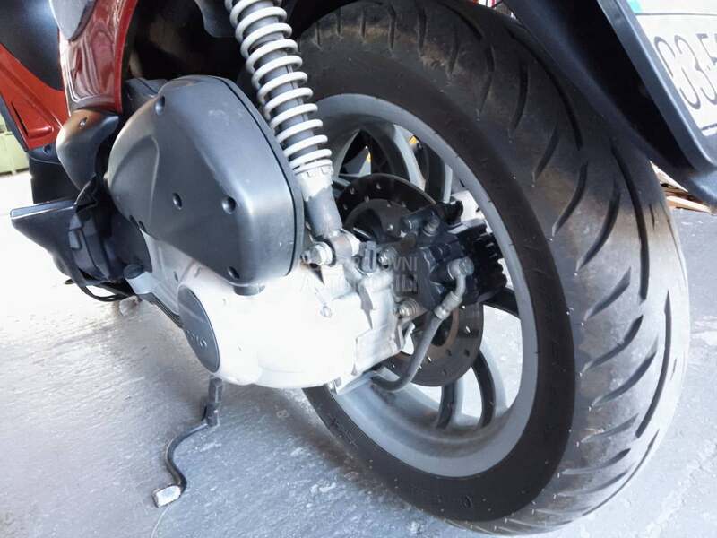 Piaggio Beverli 250