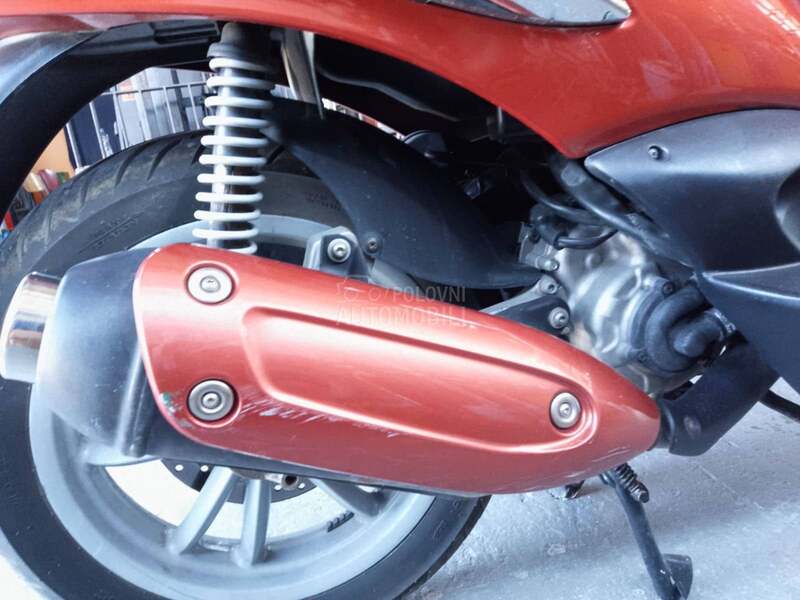 Piaggio Beverli 250