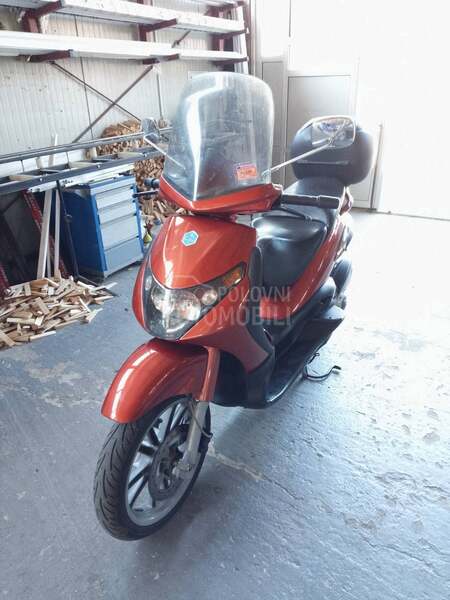 Piaggio Beverli 250