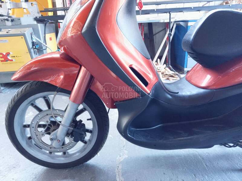 Piaggio Beverli 250