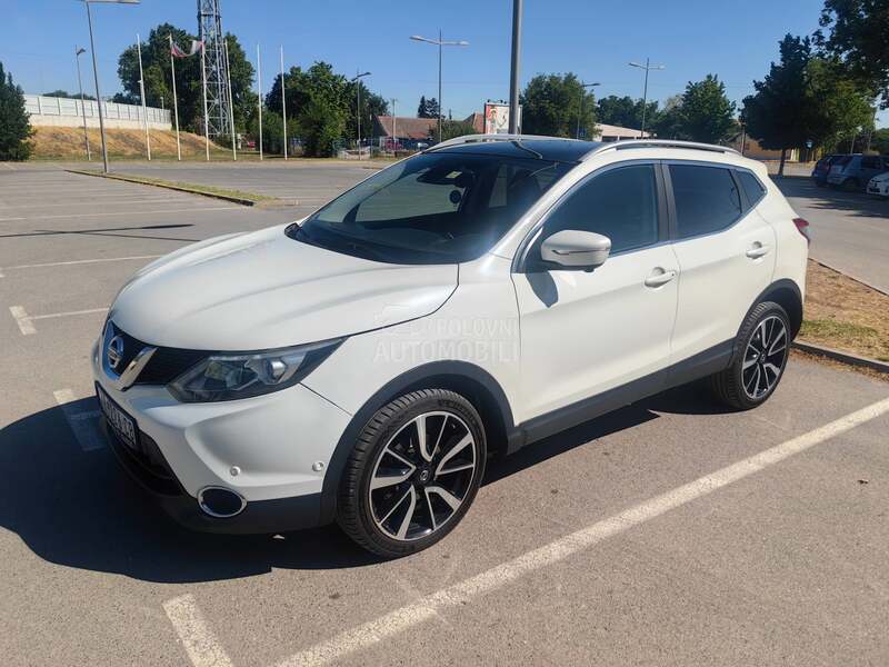 Nissan Qashqai 1.6 dci TEKNA 4WD