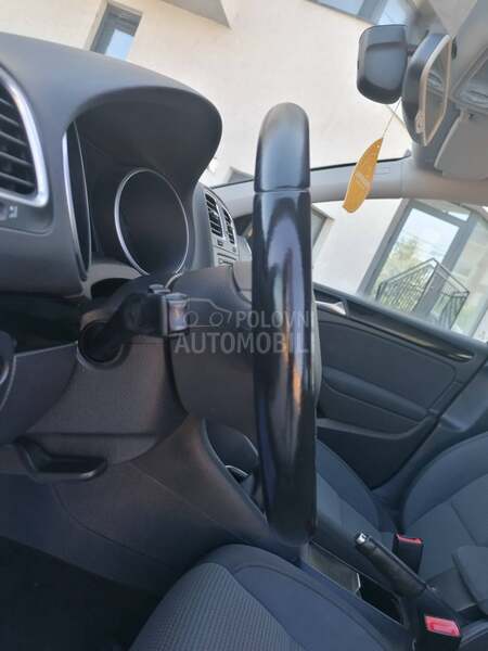 Volkswagen Golf 6 1.2i TREND LINE CH