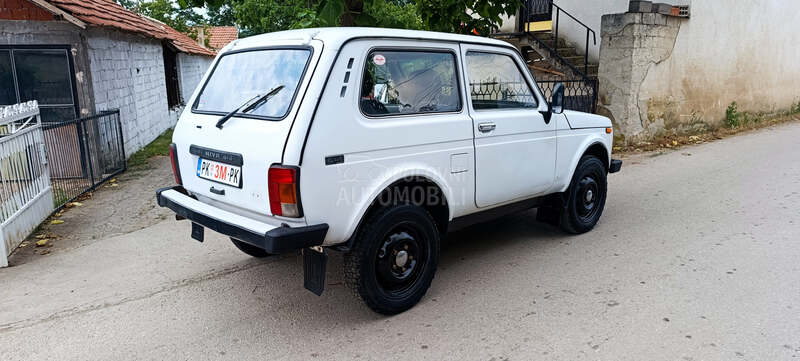 Lada Niva 