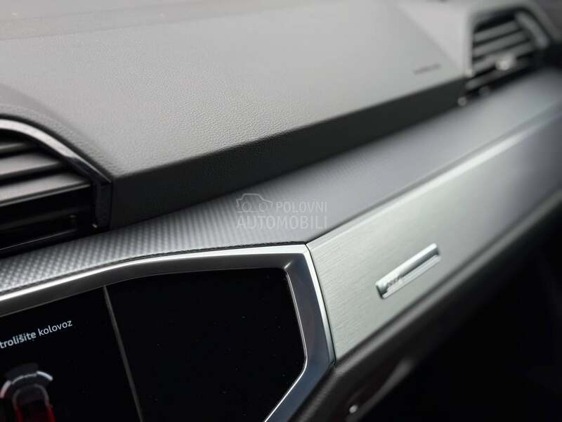 Audi Q3 S-Line/Kamera/Matrix