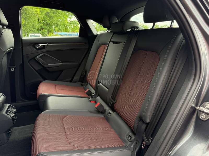 Audi Q3 S-Line/Kamera/Matrix