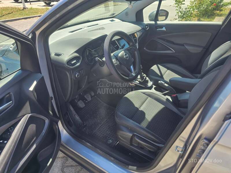 Opel Crossland X  1.2