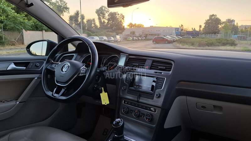 Volkswagen Golf 7 HIGH LINE