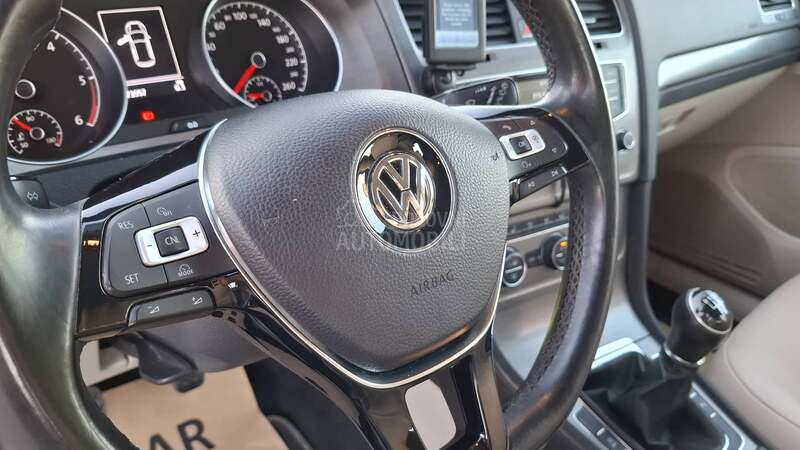 Volkswagen Golf 7 HIGH LINE