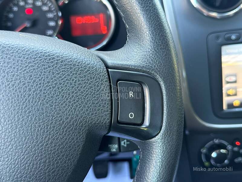 Dacia Stepway 0.9 TCE Nav