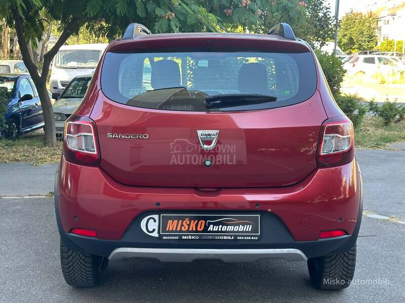 Dacia Stepway 0.9 TCE Nav