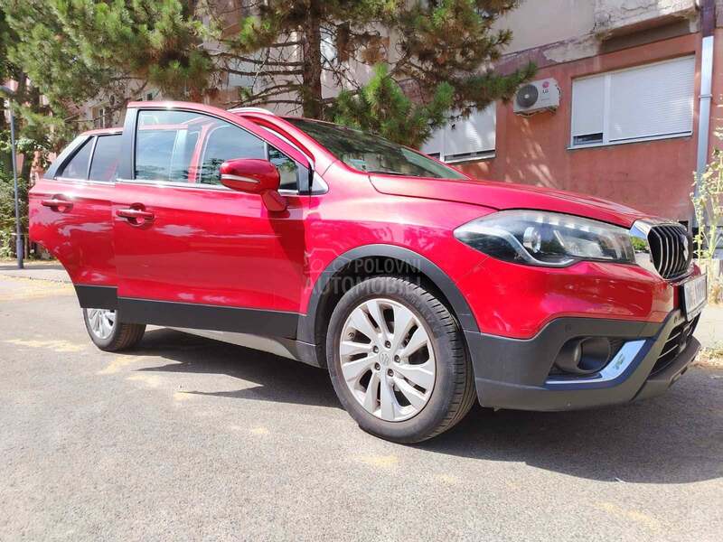 Suzuki SX4 S-Cross ELEGANCE 2WD 6MT