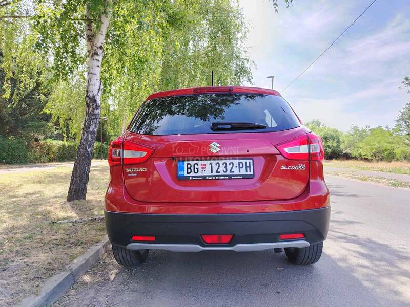 Suzuki SX4 S-Cross ELEGANCE 2WD 6MT