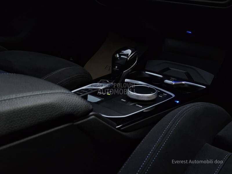 BMW 218 2.0/M PAKET/Harman