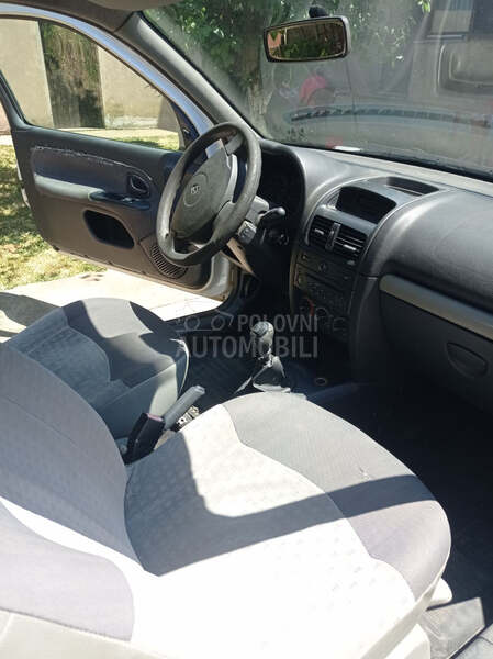Renault Clio 1.5 DCI