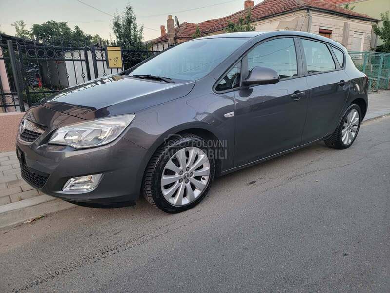 Opel Astra J 1.4  P.E.R.F.E.K.T