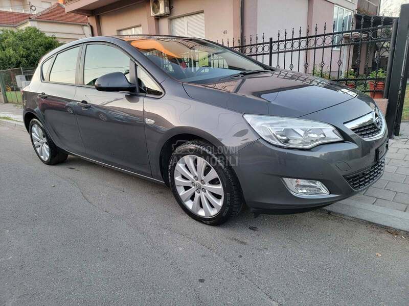 Opel Astra J 1.4  P.E.R.F.E.K.T