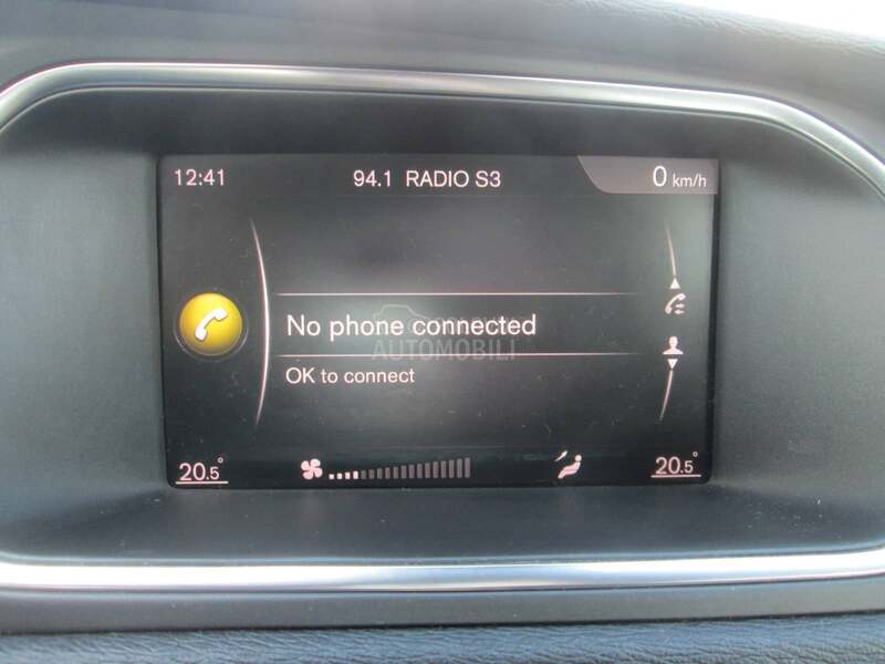 Volvo V40 2.0 b