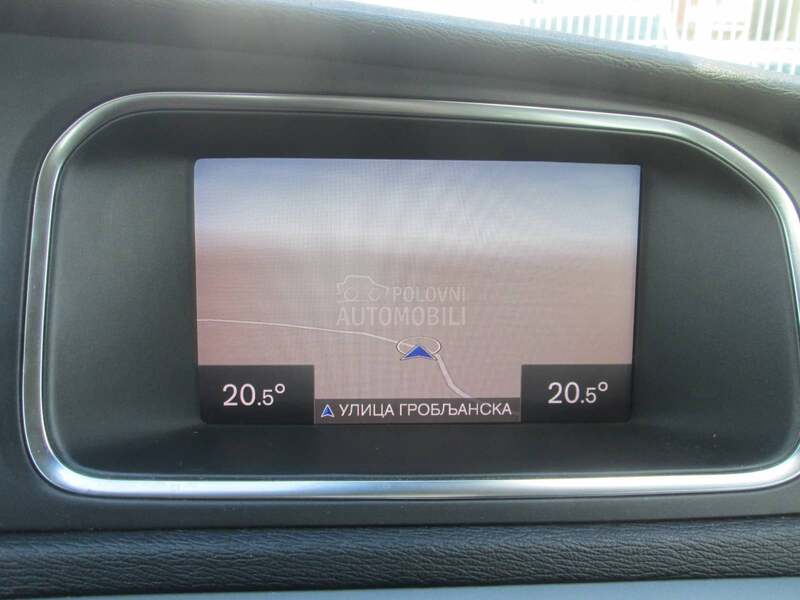 Volvo V40 2.0 b