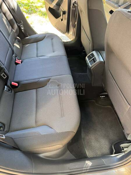 Volkswagen Golf 7 1.6TDI/0DLIČAN/