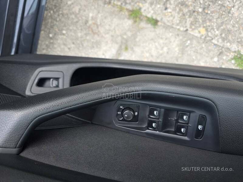 Volkswagen Passat B8 2.0 TDI DSG COMFORT