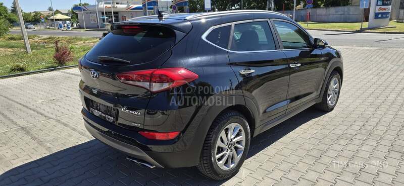 Hyundai Tucson 2.0 CRDI AUT 4 X 4