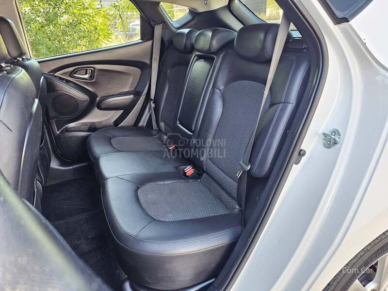 Hyundai ix35 2.0  4WD