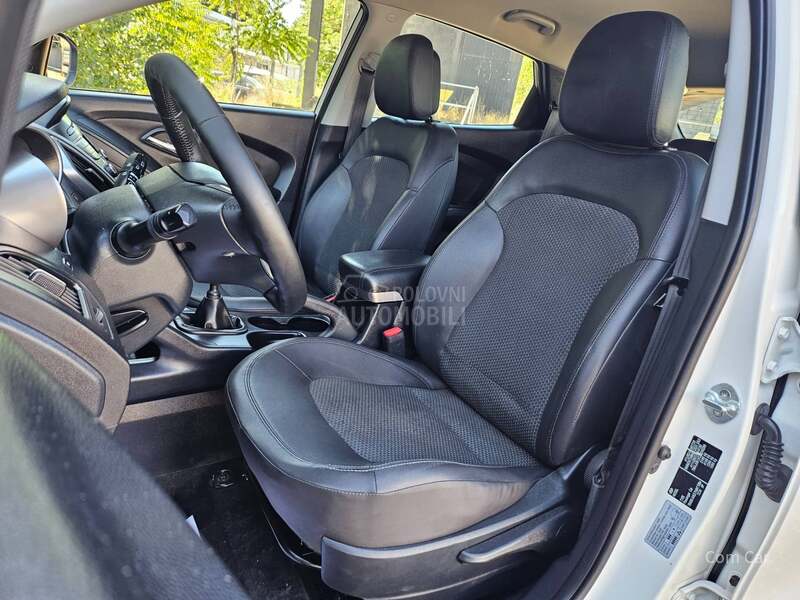Hyundai ix35 2.0  4WD