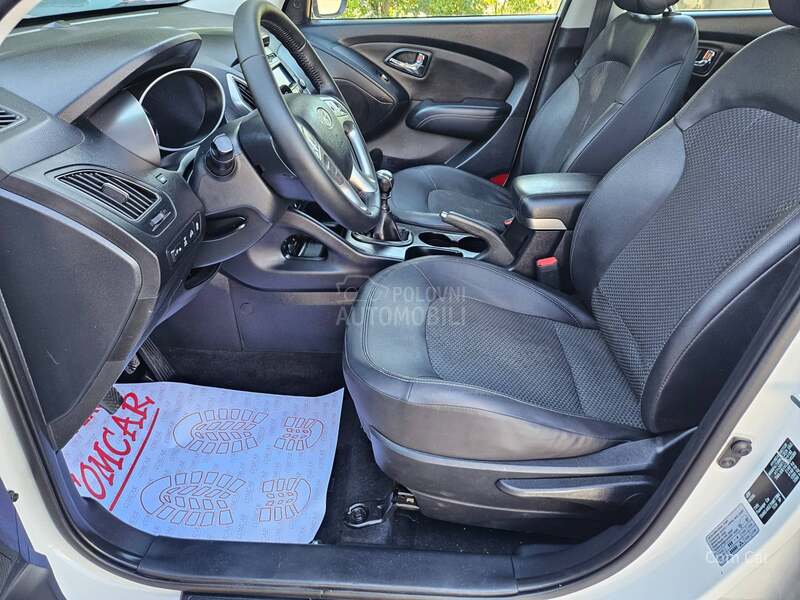 Hyundai ix35 2.0  4WD