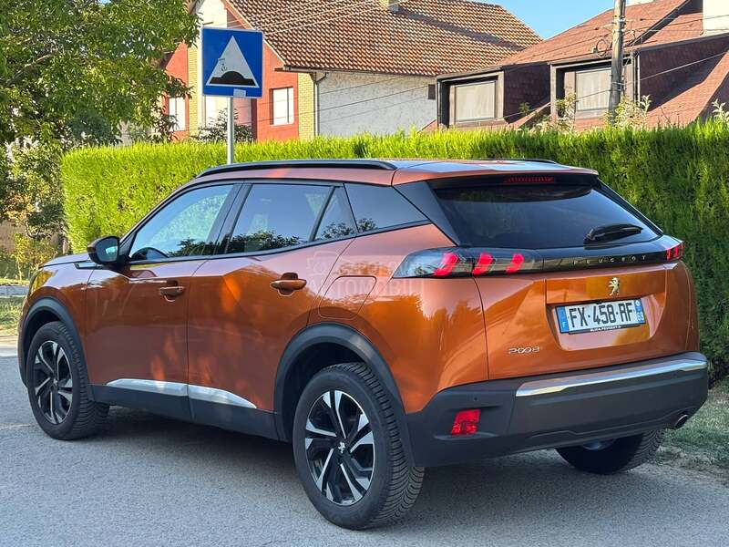 Peugeot 2008 1.5hdi ALLURE