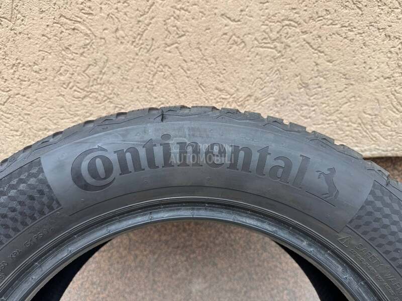 Continental 215/60 R16 Zimska