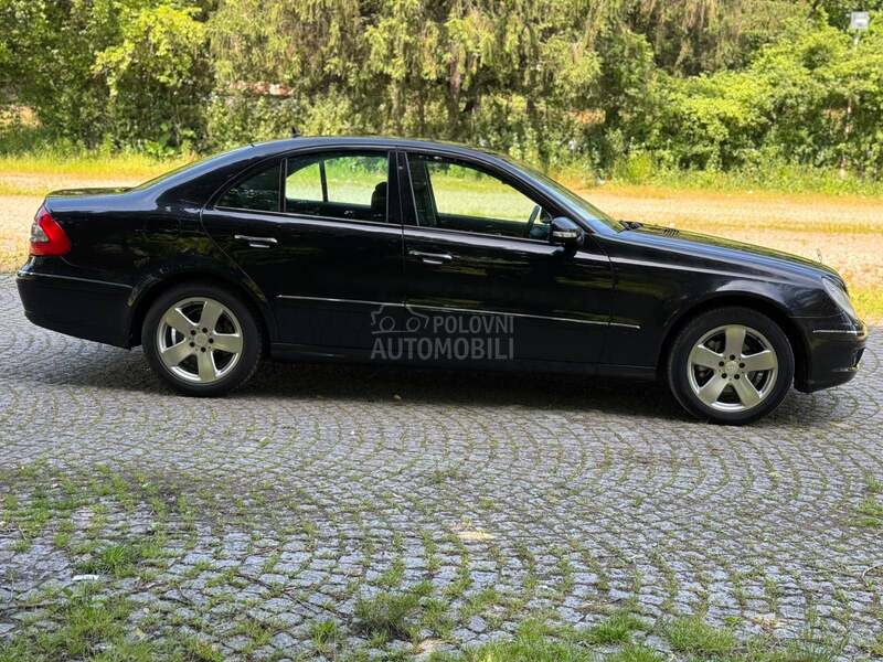 Mercedes Benz E 200 Mercedes 2008god