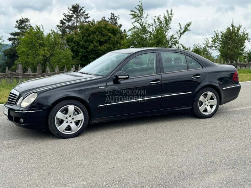 Mercedes Benz E 200 Mercedes 2008god
