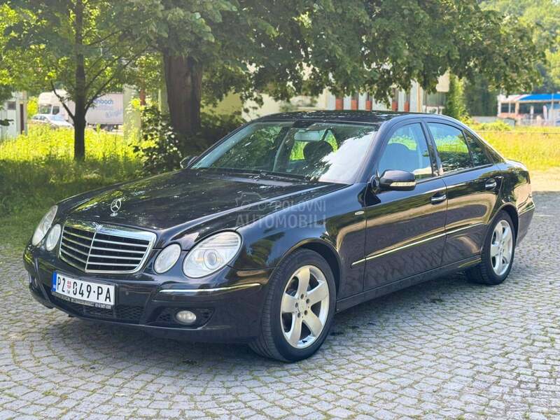 Mercedes Benz E 200 Mercedes 2008god