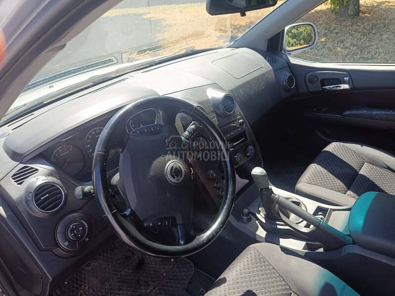 SsangYong Actyon 