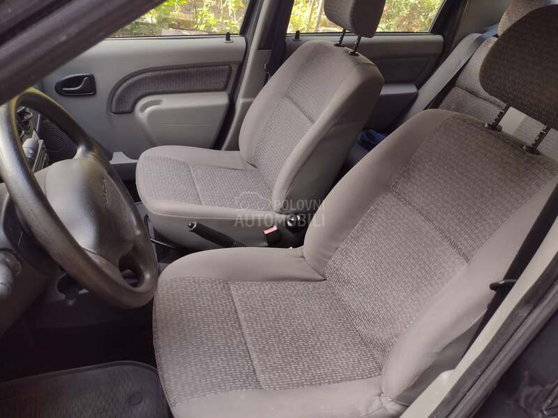 Dacia Logan 1.6 MPI