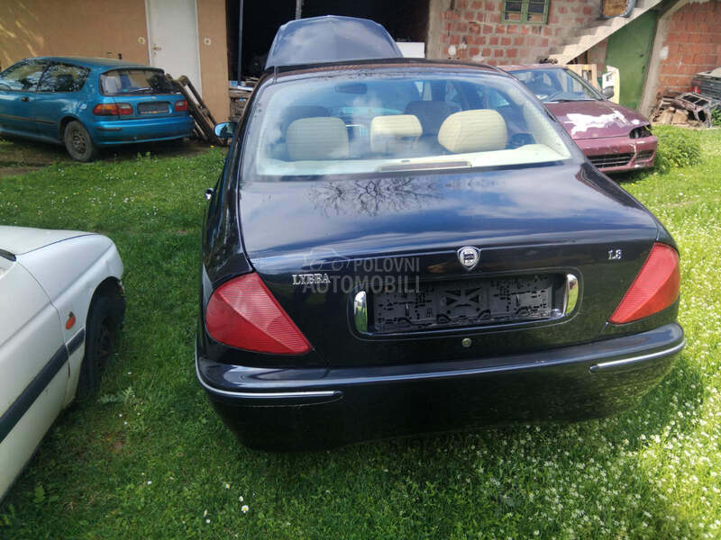 Lancia Lybra 