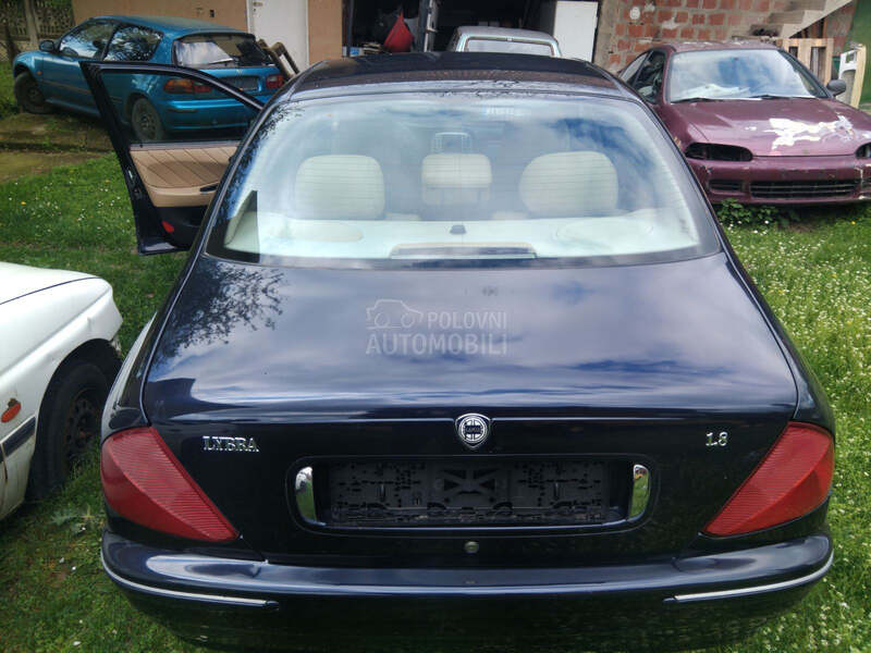 Lancia Lybra 