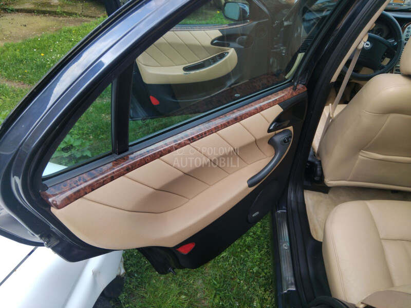 Lancia Lybra 