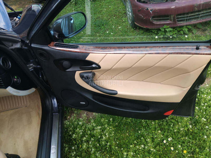 Lancia Lybra 