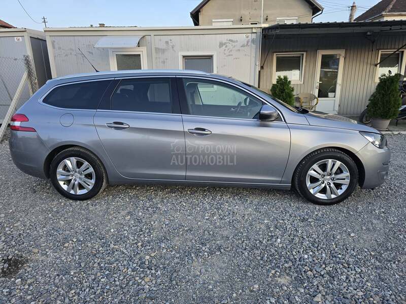 Peugeot 308 P.A.N.O.R.A.M.A