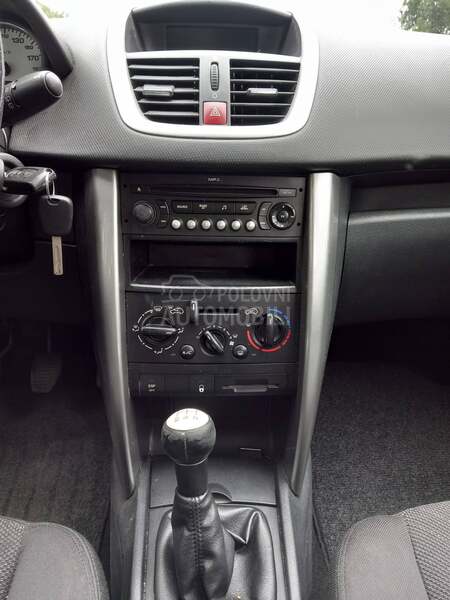 Peugeot 207 1.6