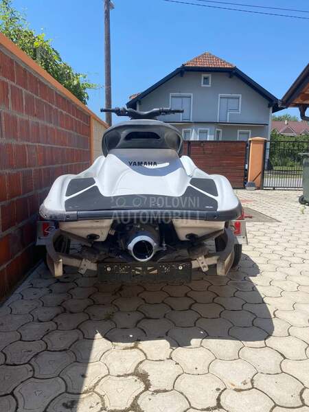 Yamaha GP1200R