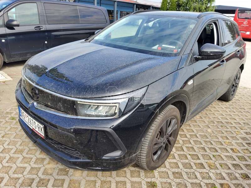 Opel Grandland X GS Line 1.5 AT8